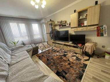 For sale - Apartment in Kiuchuk Parij,  Plovdiv