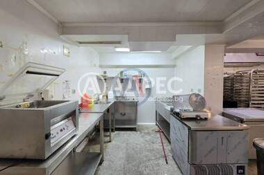For sale - Store in Vitosha,  Sofia