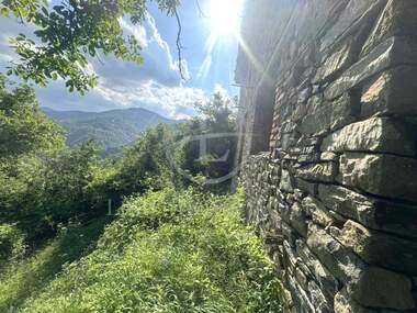 For sale - House in Laki,  Plovdiv