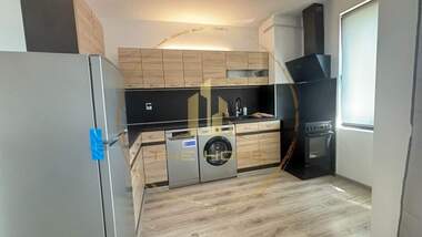 Miete - Wohnung in Briz,  Warna