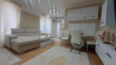 For sale - Apartment in Center,  Haskovo