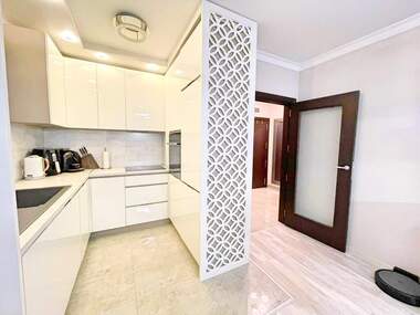 Închiriere - Apartament în Țentăr,  Burgas