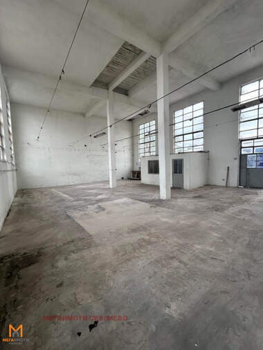 Ενοίκιο - Βιομηχανικός χώρος σε Севлиево,  Габрово