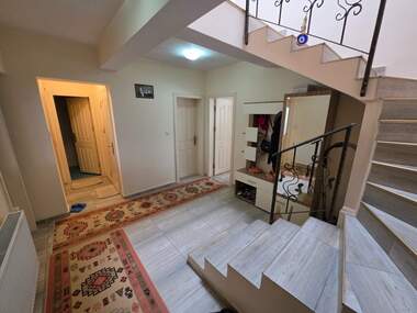 Satış - Ev olarak Razboyna,  Targovishte