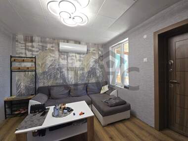 For sale - House in Saedinenie,  Plovdiv