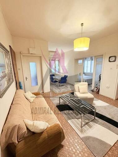 Miete - Etage von Haus in WINS - Tscherwen ploshtad,  Warna