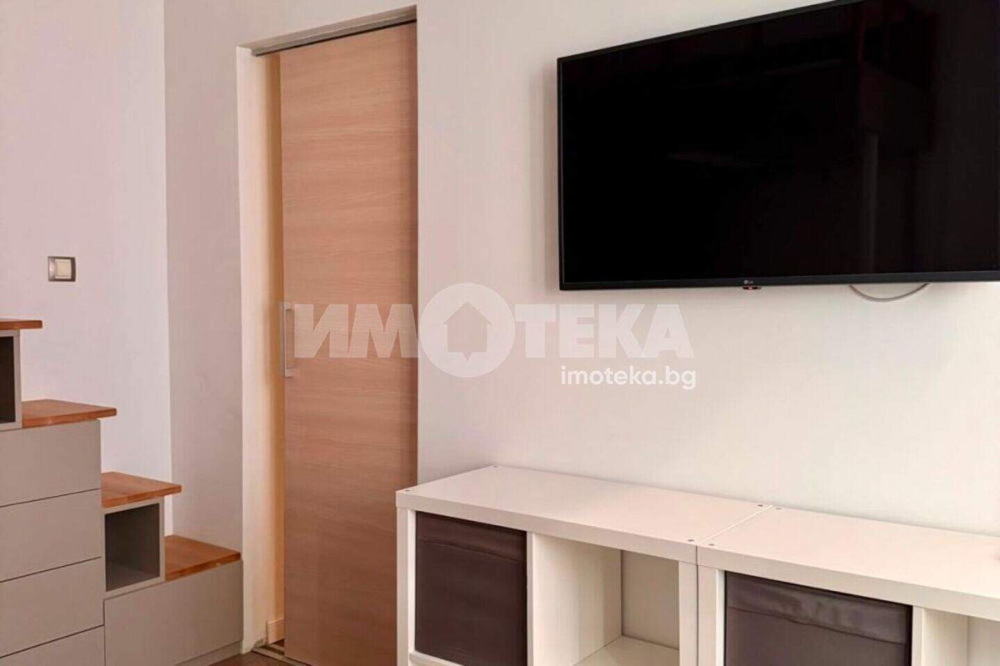 Τρίδωμο Διαμέρισμα σε Τσενταρ, Σόφια – φωτογραφία 7