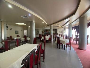 Vânzare - Restaurant în Karnobat,  Burgas