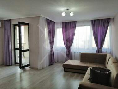 Închiriere - Apartament în Hristo Smirnenski,  Plovdiv