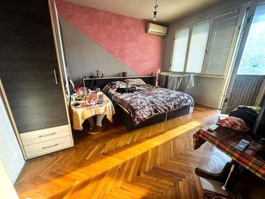 Vânzare - Apartament în Center,  Ruse