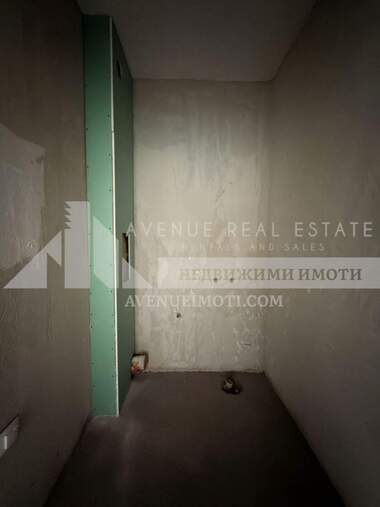Продажба - Апартамент в Остромила,  Пловдив
