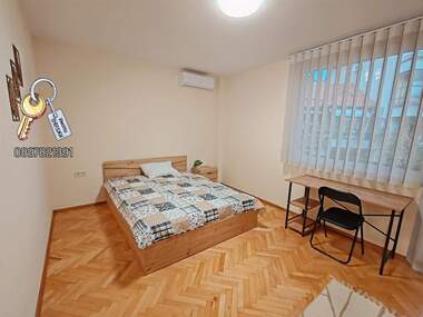 Închiriere - Apartament în Ideal City Center,  Pleven