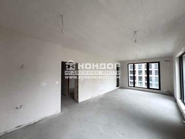 Vânzare - Apartament în Trakia,  Plovdiv
