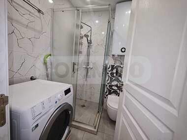 Închiriere - Apartament în Center,  Varna