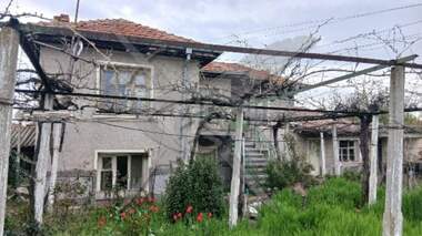 Продажба - Къща в Любен,  Пловдив
