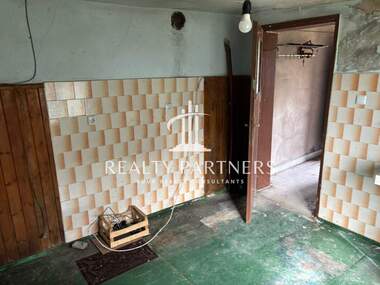 For sale - House in Studena,  Pernik