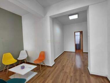 Kira - Ofis olarak Center,  Sofia