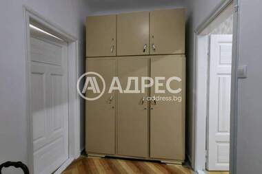 Închiriere - Apartament în Center,  Varna