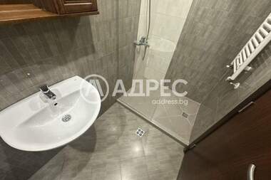 Închiriere - Apartament în Geo Milev,  Sofia