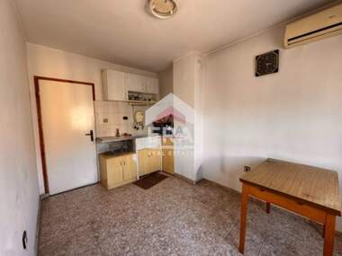 Продажба - Апартамент в Погреби,  Варна