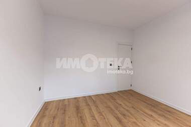 For sale - Apartment in Vazrajdane 2,  Varna