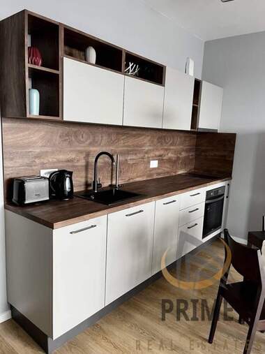 Închiriere - Apartament în Slaveîkov,  Burgas