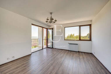 For sale - House in Bankia,  Sofia
