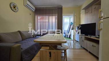 For rent - Apartment in Cveten kvartal,  Varna
