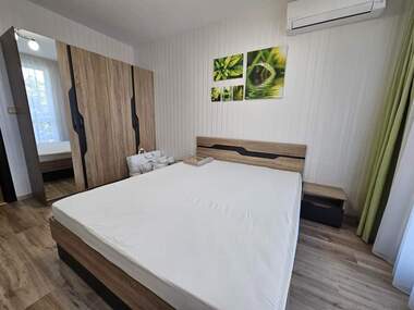 Miete - Wohnung in Mladejki halm,  Plowdiw