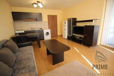 Închiriere - Apartament în Slaveîkov,  Burgas