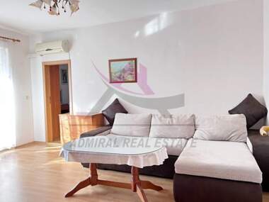 For rent - Apartment in Liatno kino Trakia,  Varna