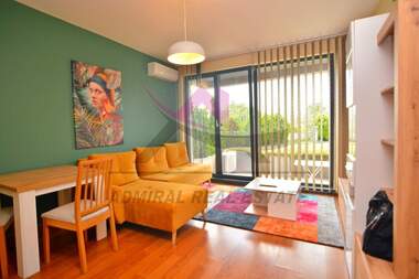 Miete - Wohnung in Trakata,  Warna