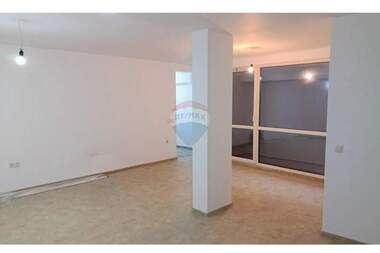 Verkauf - Büro/Lager in Pogrebi,  Warna
