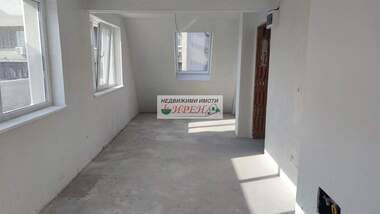 Verkauf - Wohnung in Zentar,  Iambol