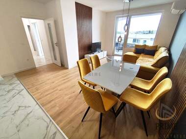 Miete - Wohnung in Slaweykow,  Burgas