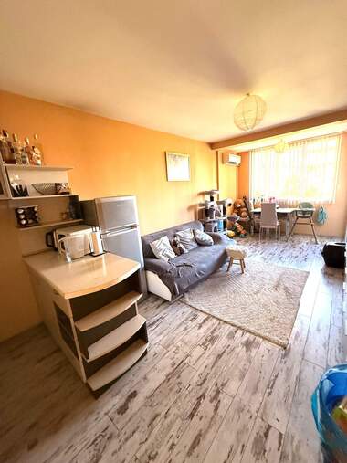 For sale - Apartment in Rodina 1,  Ruse
