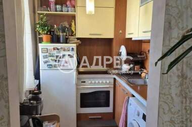 Наем - Апартамент в Младост 2,  Варна