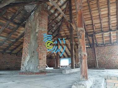 For sale - House in Brestnik,  Plovdiv