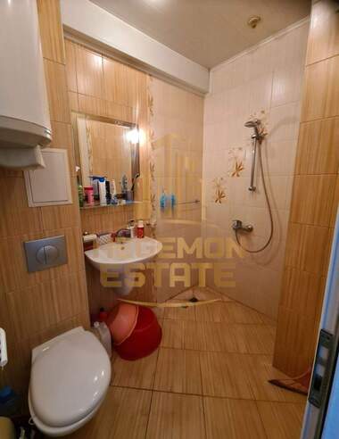 Vânzare - Apartament în Bazar Levski,  Varna