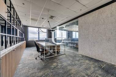 Kira - Ofis olarak Vrajdebna,  Sofia