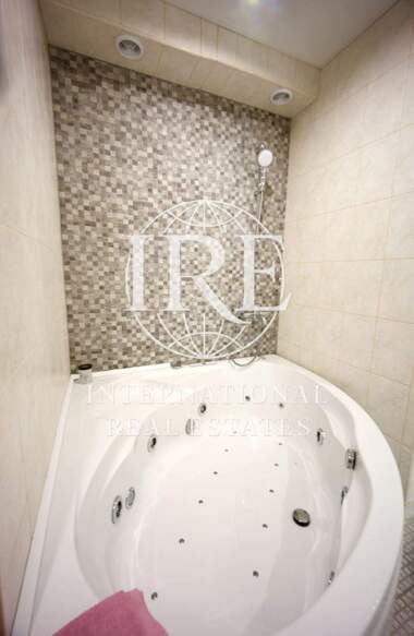 For sale - Apartment in Alen mak,  Varna