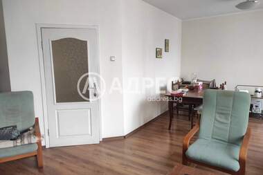 Vânzare - Apartament în Dame Gruev,  Sliven