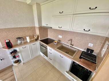Miete - Wohnung in Lazur,  Burgas