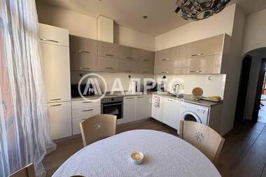 For sale - Apartment in Center,  Sliven