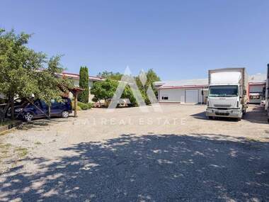 For sale - Warehouse in Industrialna zona,  Pleven
