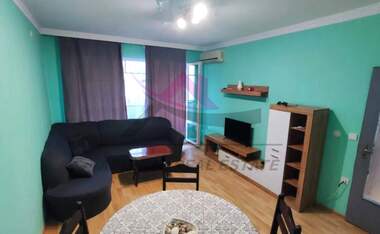 Kira - Apartman olarak Liatno kino Trakia,  Varna