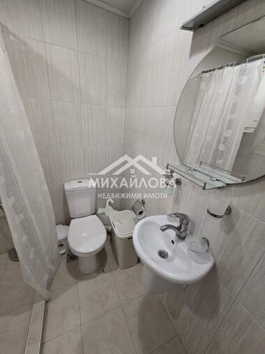 Vânzare - Apartament în Tri ceuceura-sever,  Stara Zagora