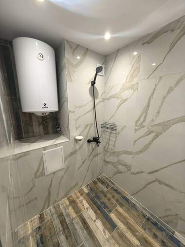 Vânzare - Apartament în Țentăr,  Montana
