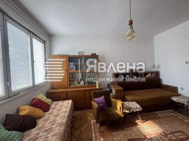 Продажа - Квартира в Център,  Ямбол
