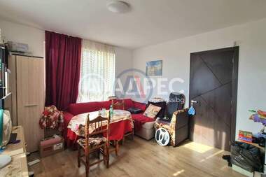 Vânzare - Apartament în Pceelina,  Varna